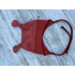 Baba füles sapka, Terrakotta