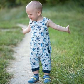 Nyári kertésznadrág/baba napozó