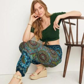 Felnőtt női háremnadrágok